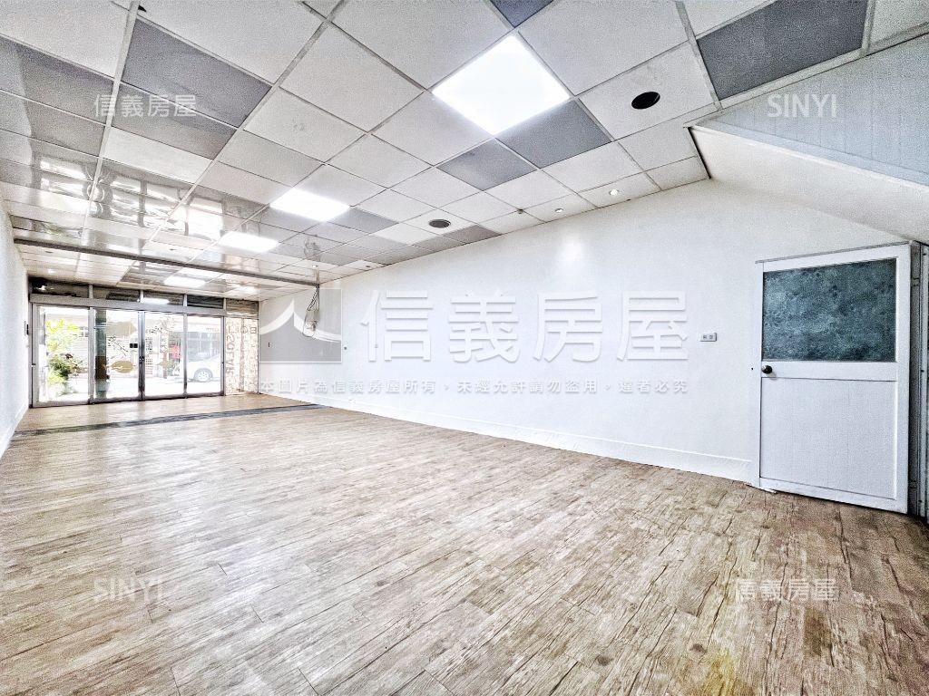 近苓雅運動中心大地坪透天房屋室內格局與周邊環境