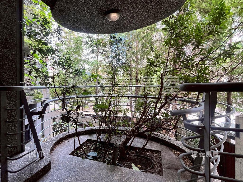 稀有！述森林三房雙平車位房屋室內格局與周邊環境