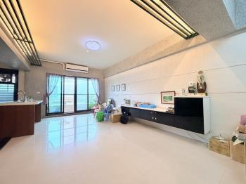 逸境河景質感舒適豪邸