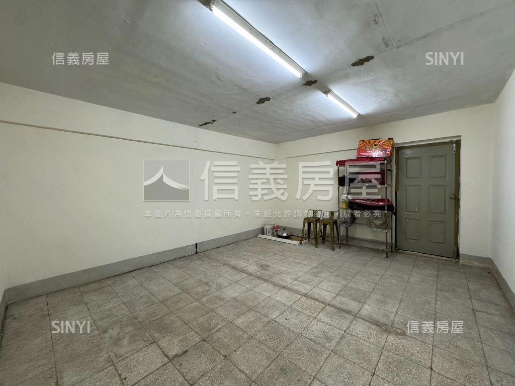 東區面寬約６米店面房屋室內格局與周邊環境