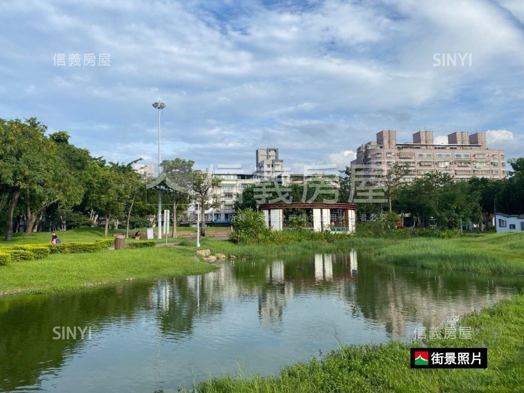 板橋大學城精美電梯三房房屋室內格局與周邊環境