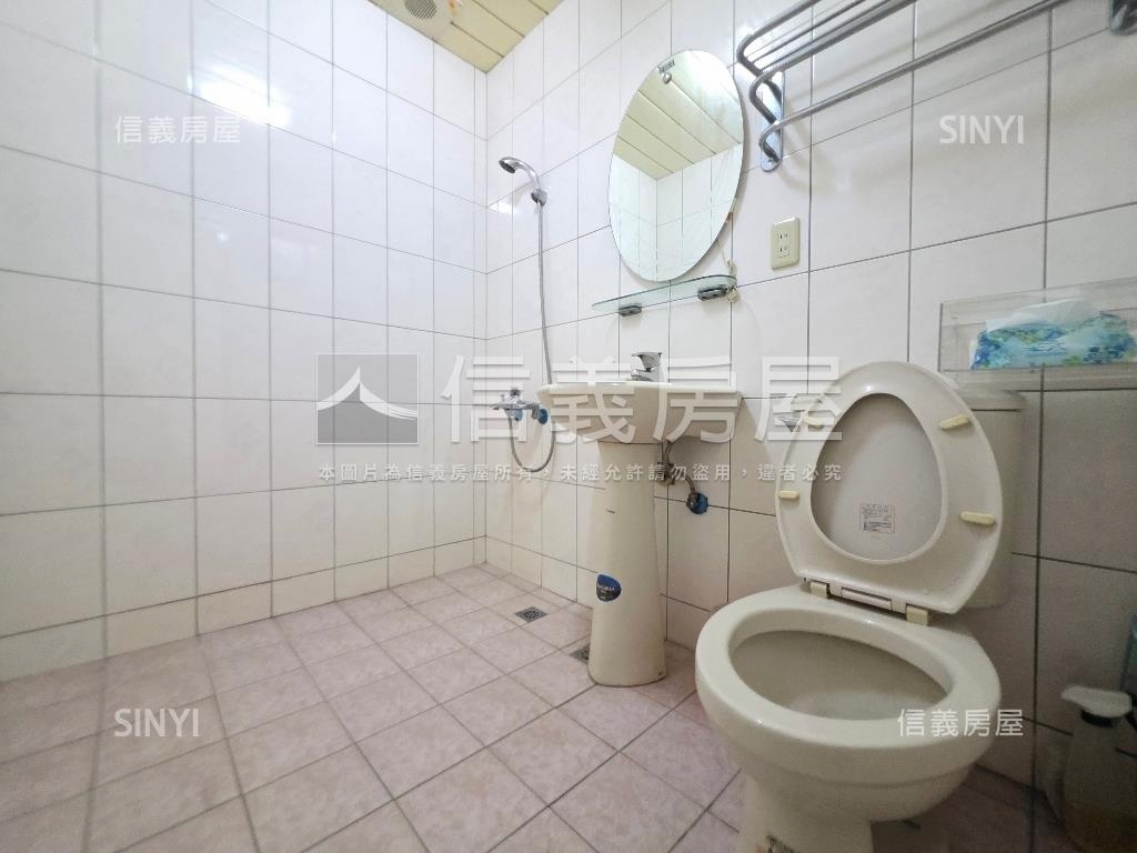 西區熱鬧透店房屋室內格局與周邊環境