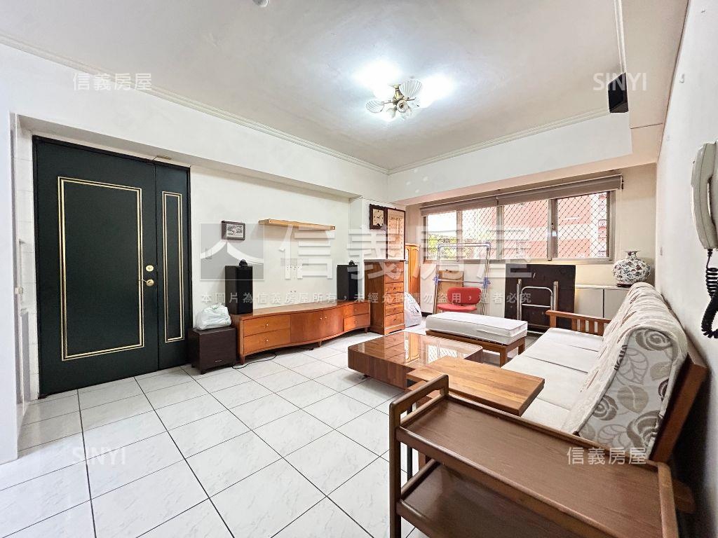 大台中新市三房車位高樓讚房屋室內格局與周邊環境