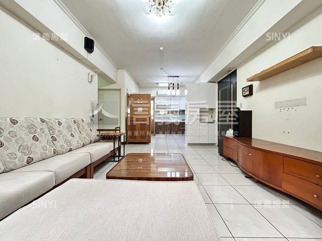 大台中新市三房車位高樓讚房屋室內格局與周邊環境