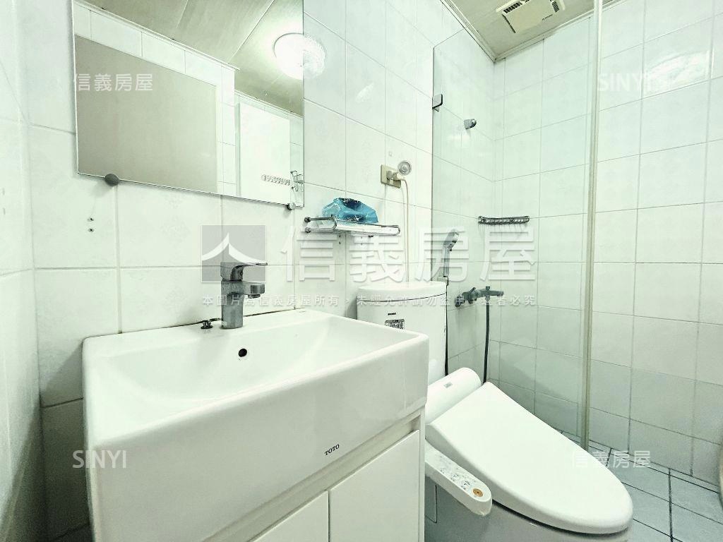 大台中新市三房車位高樓讚房屋室內格局與周邊環境