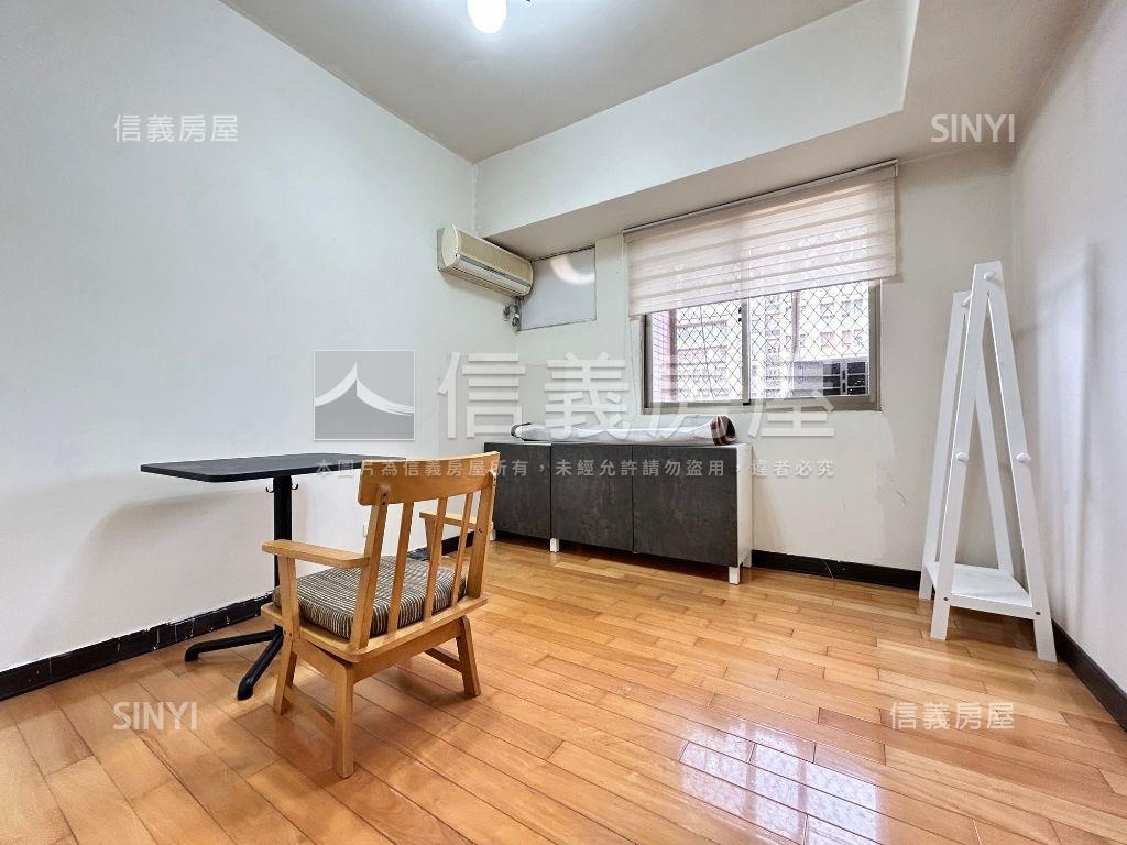 大台中新市三房車位高樓讚房屋室內格局與周邊環境