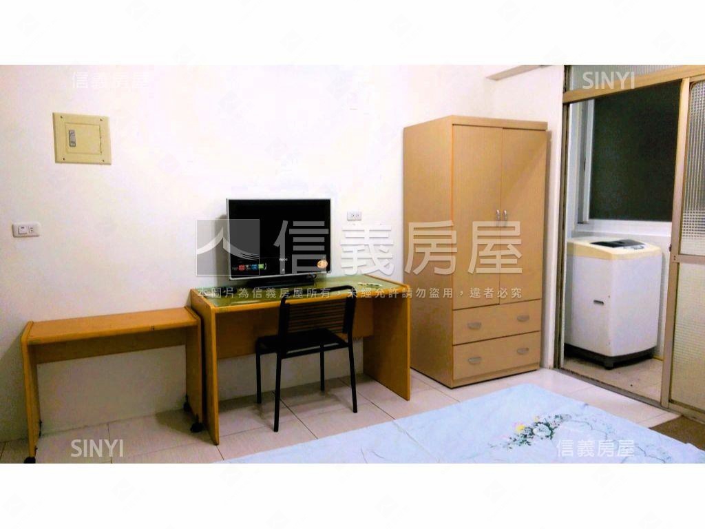 東區育樂街精選套房房屋室內格局與周邊環境