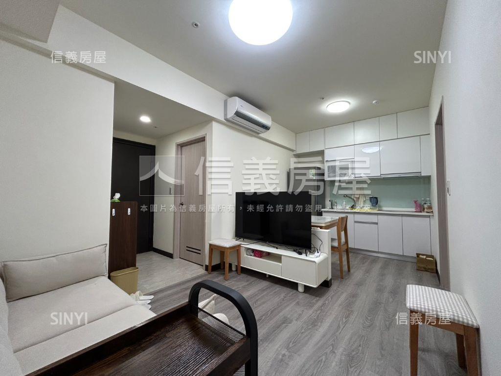 亞灣愛河高樓景觀溫馨兩房房屋室內格局與周邊環境