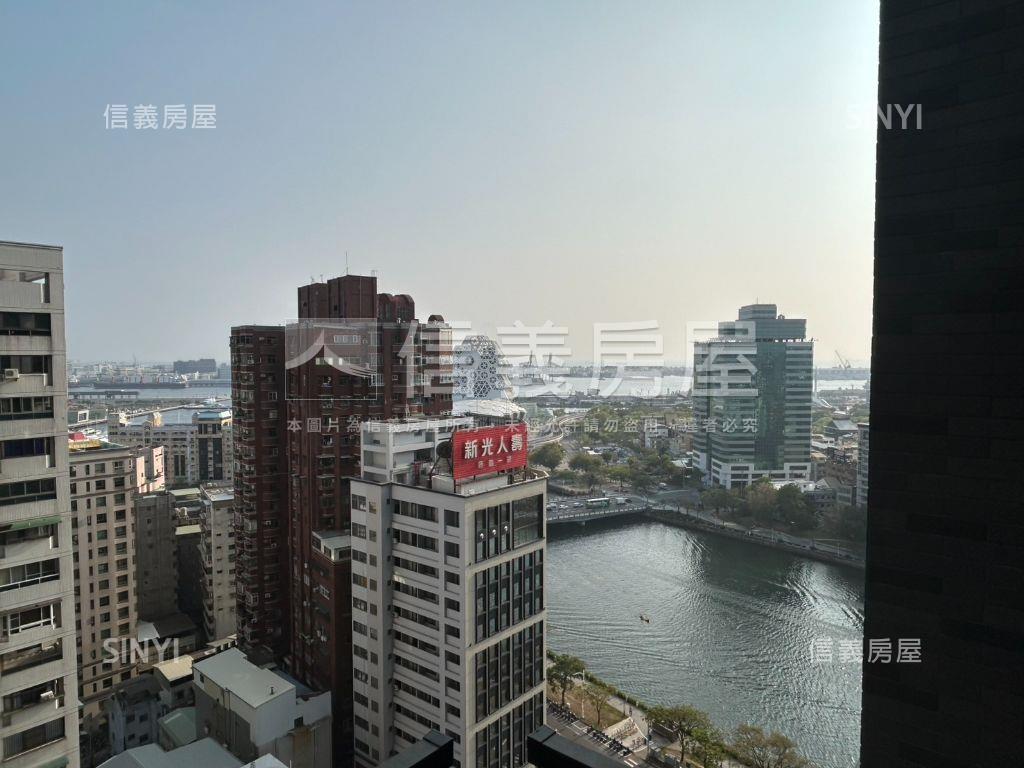 亞灣愛河高樓景觀溫馨兩房房屋室內格局與周邊環境