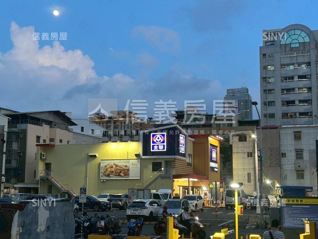 大立百貨旁便利美景房房屋室內格局與周邊環境