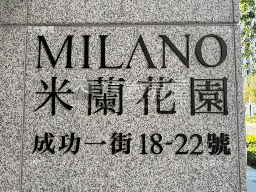 邊間樹海三房車位成屋可看房屋室內格局與周邊環境