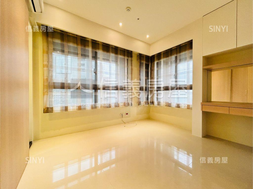 【莊園】高樓山河景美屋房屋室內格局與周邊環境