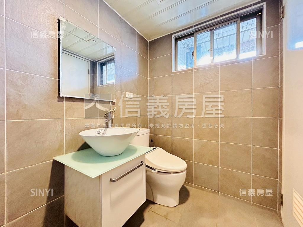 潤泰山河．稀有三房房屋室內格局與周邊環境