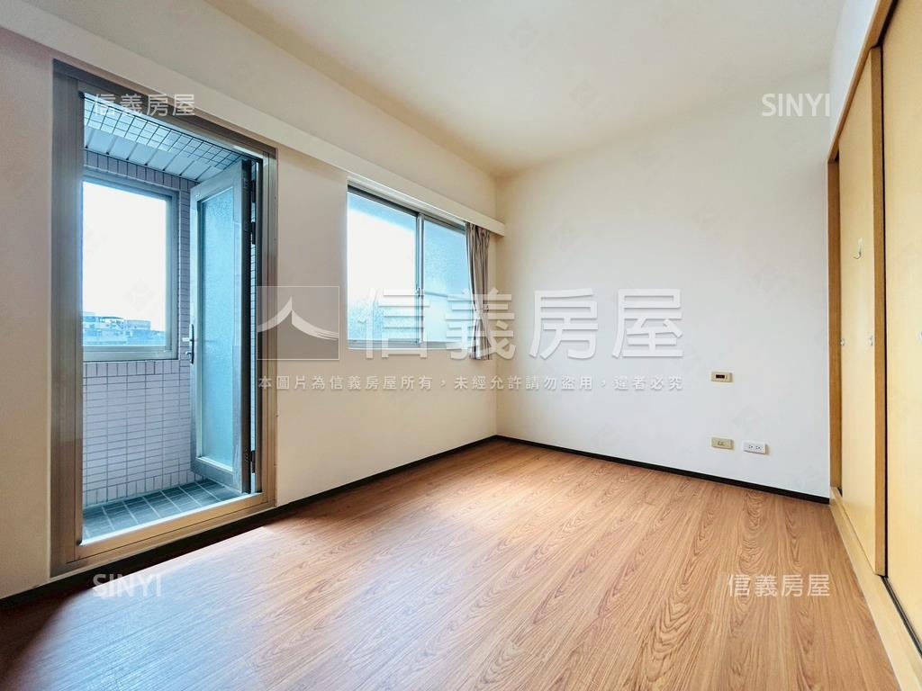 潤泰山河．稀有三房房屋室內格局與周邊環境