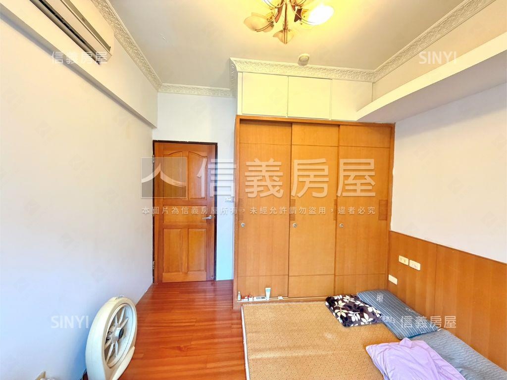 中山路三房車位房屋室內格局與周邊環境