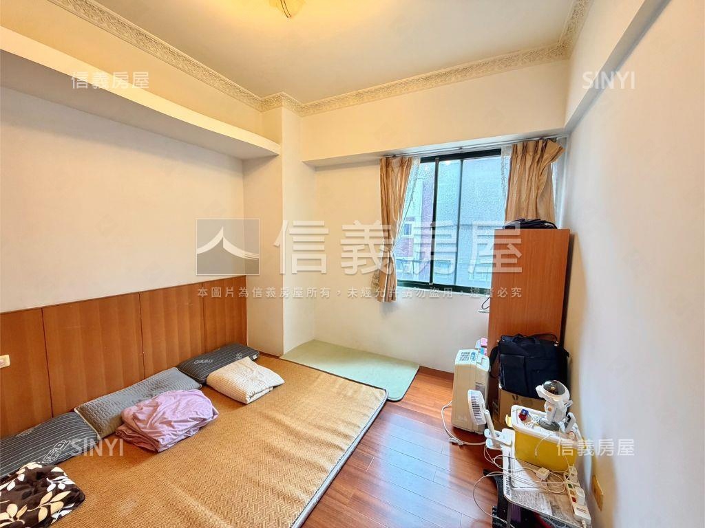 中山路三房車位房屋室內格局與周邊環境