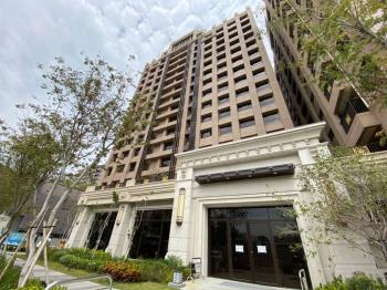 台中新站樹梢戶二房平車