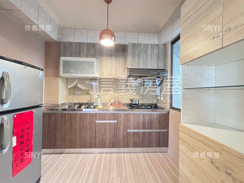 安平國中漂亮三房華廈房屋室內格局與周邊環境