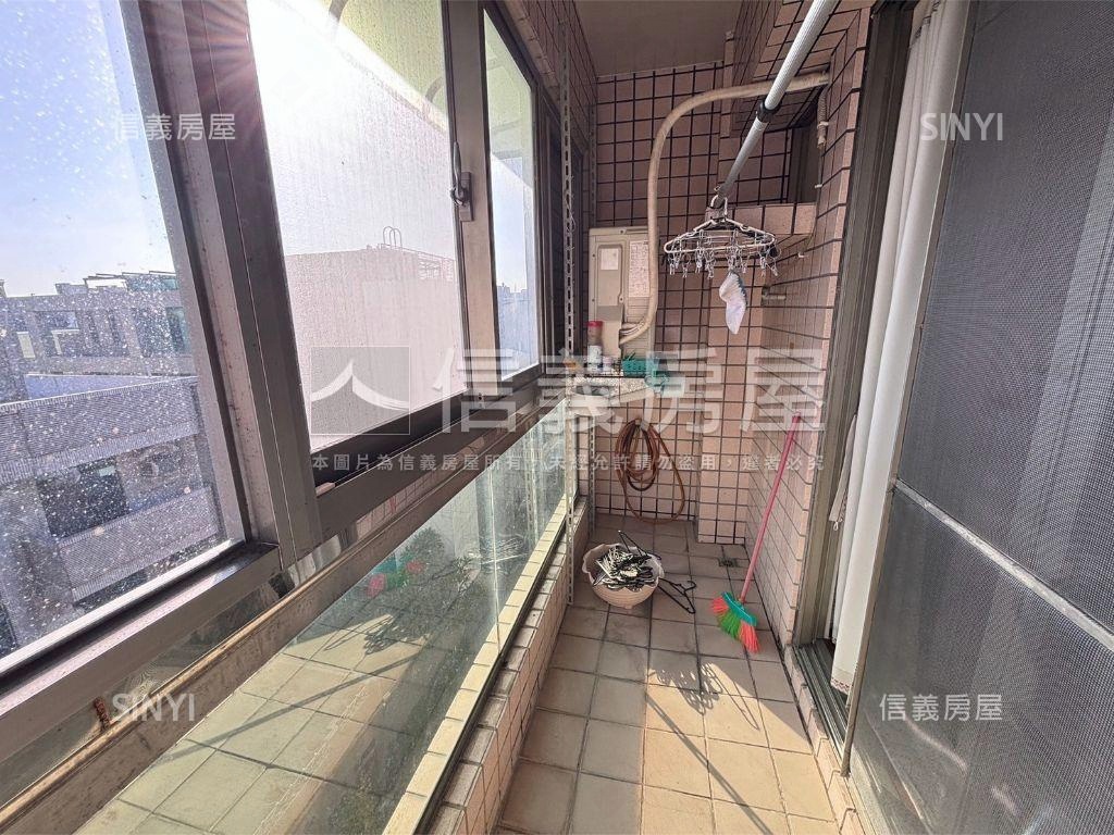 安平國中漂亮三房華廈房屋室內格局與周邊環境