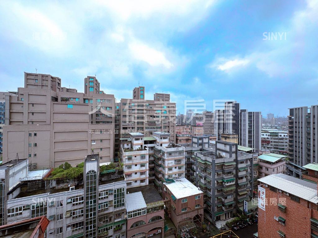 龍品高樓景觀三房平車美邸房屋室內格局與周邊環境