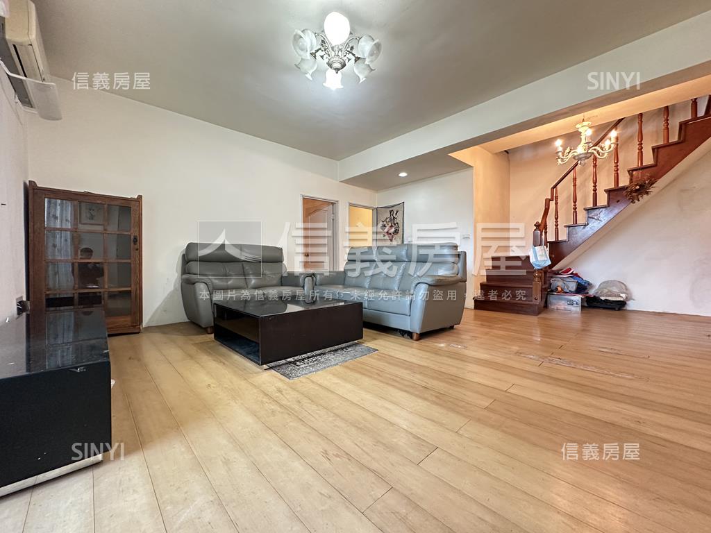 士林捷運靜巷大空間好屋房屋室內格局與周邊環境
