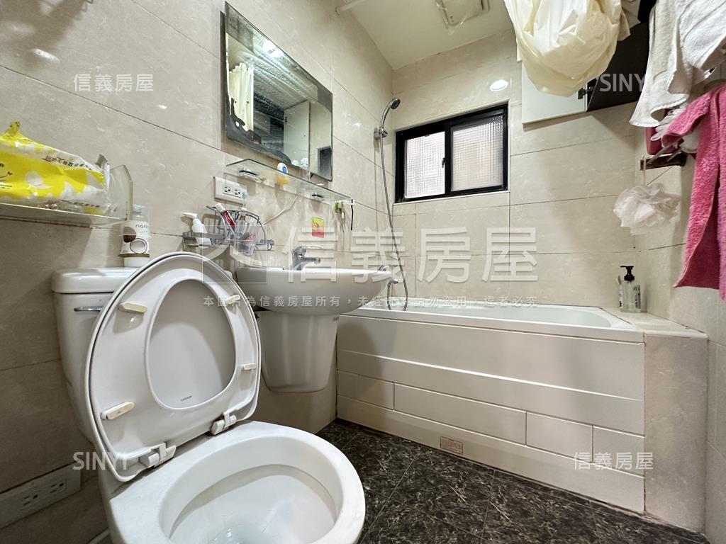 士林捷運靜巷大空間好屋房屋室內格局與周邊環境