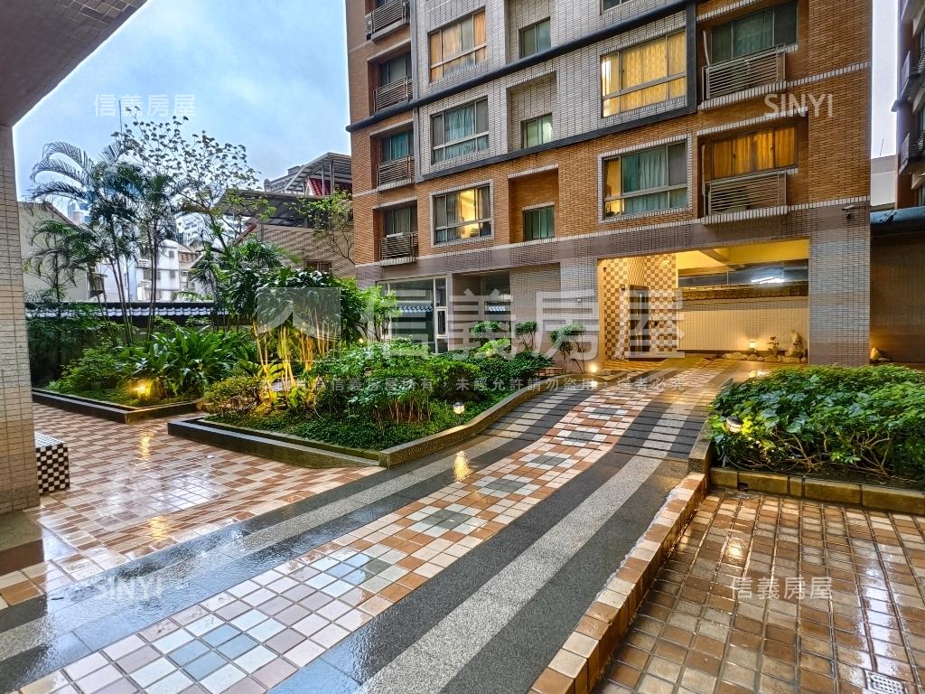 竹城景觀３＋１附車位房屋室內格局與周邊環境