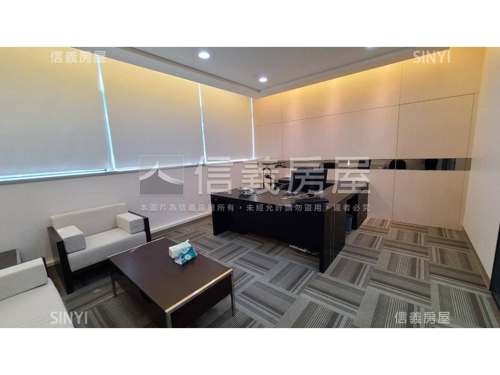 南軟高樓層辦公附車位房屋室內格局與周邊環境