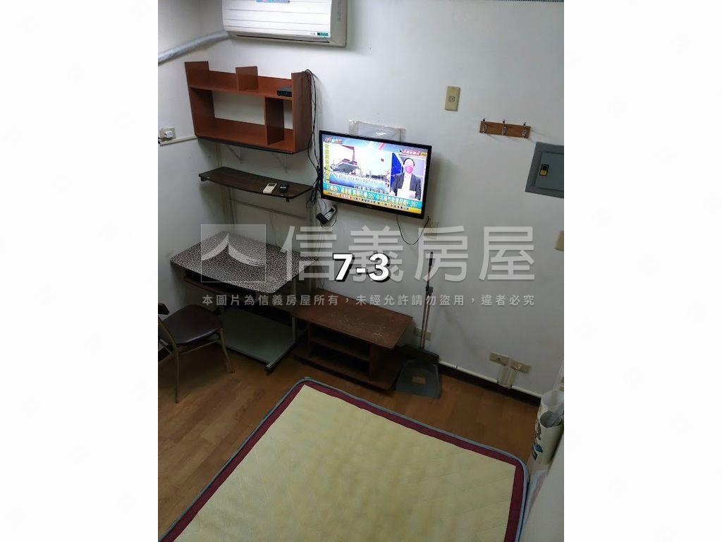 逢甲電梯１＋１套房Ｂ房屋室內格局與周邊環境