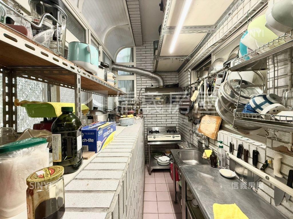 陽明街商圈＊未來捷運店面房屋室內格局與周邊環境