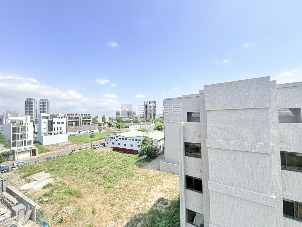 水湳全新兩房兩衛附車位房屋室內格局與周邊環境