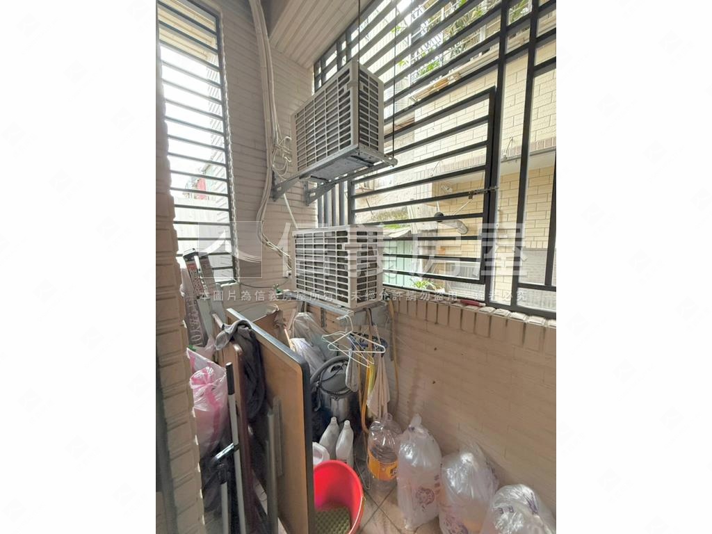 左岸低總價雙店面雙車位房屋室內格局與周邊環境