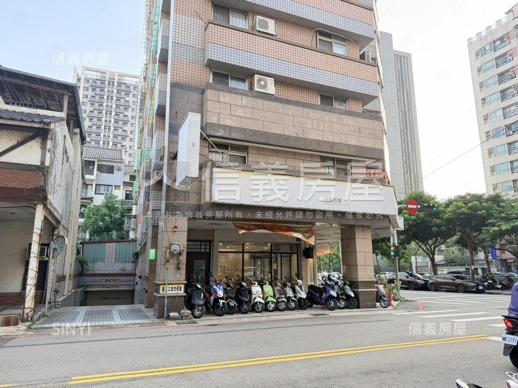 梅川黃金大角店房屋室內格局與周邊環境