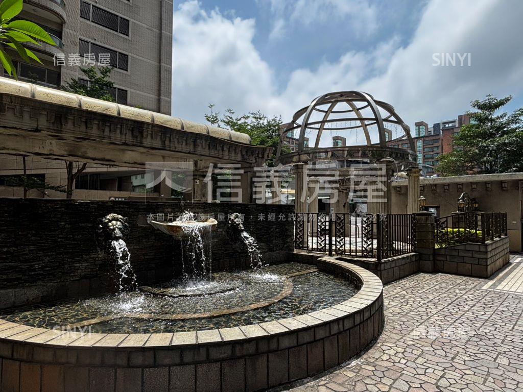 經國與法國２房房屋室內格局與周邊環境