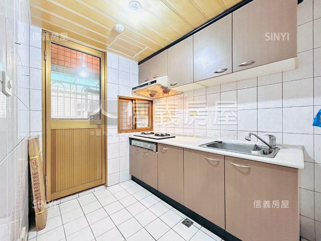 經國與法國２房房屋室內格局與周邊環境