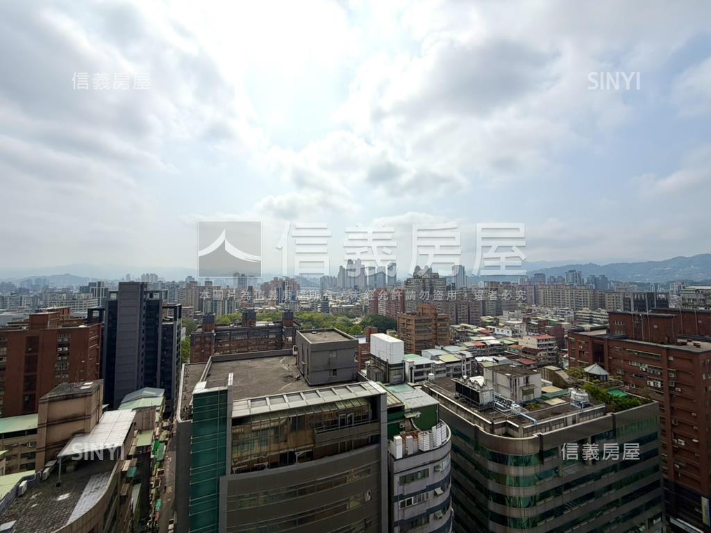 永安捷運◆遠眺四號公園房屋室內格局與周邊環境