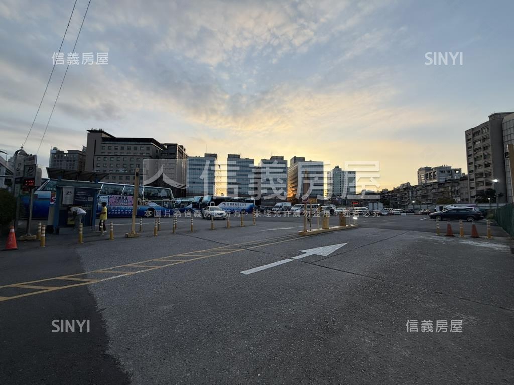 ⭐商業用地⭐發展性佳房屋室內格局與周邊環境