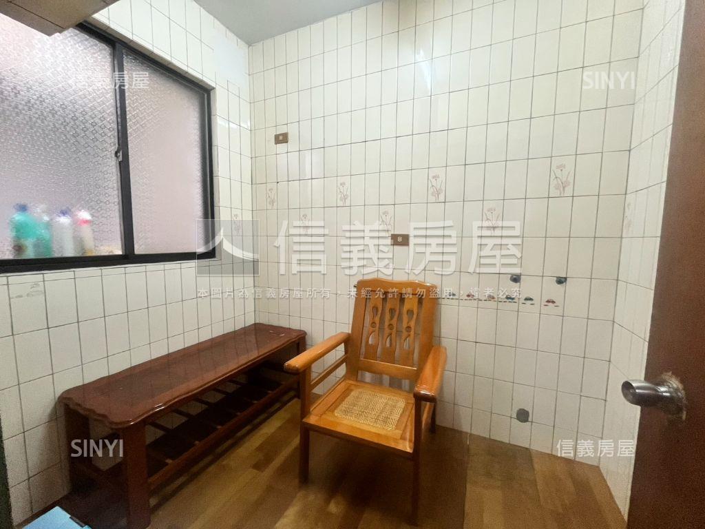 大成國小旁２樓公寓房屋室內格局與周邊環境