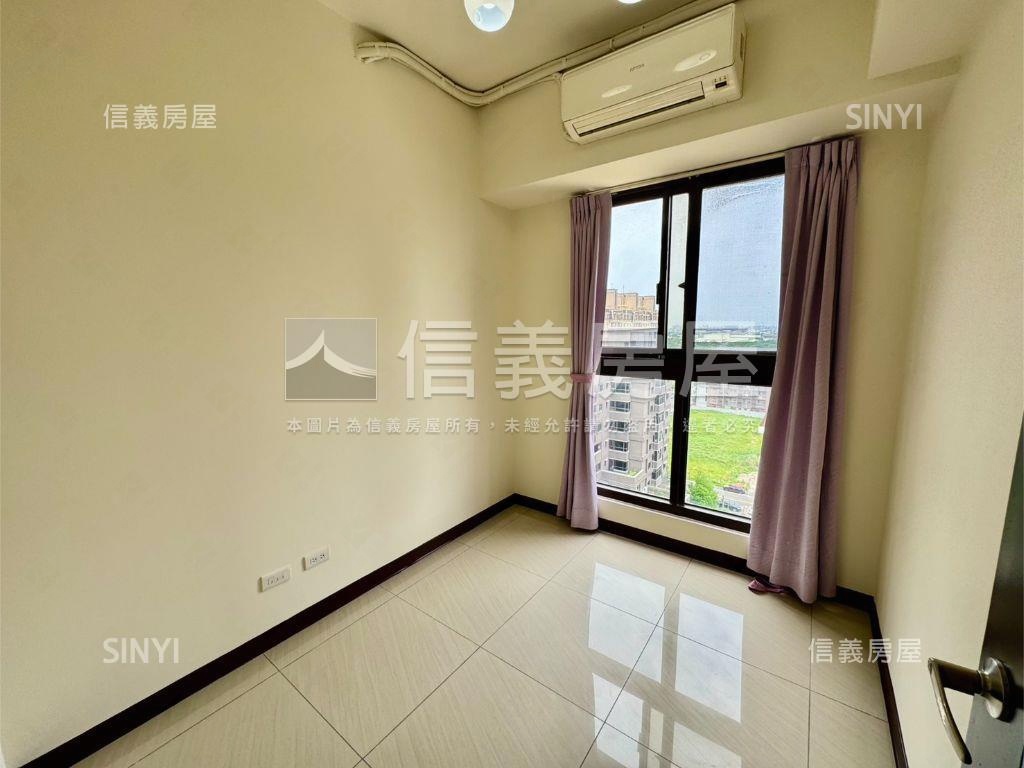擴大重劃區高樓美三房車位房屋室內格局與周邊環境