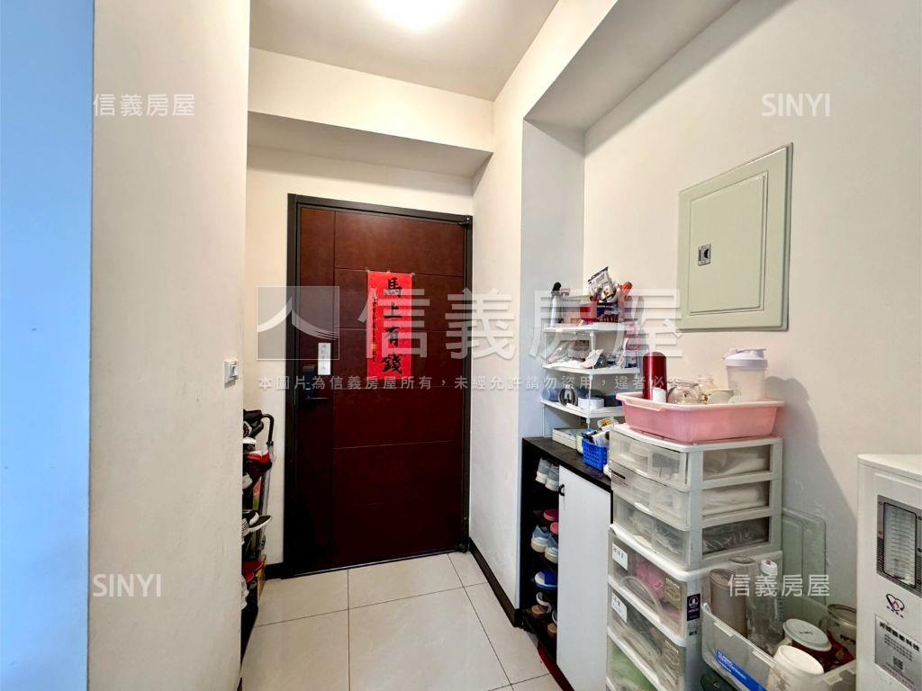 夯⭐輕屋齡低總價兩房車位房屋室內格局與周邊環境
