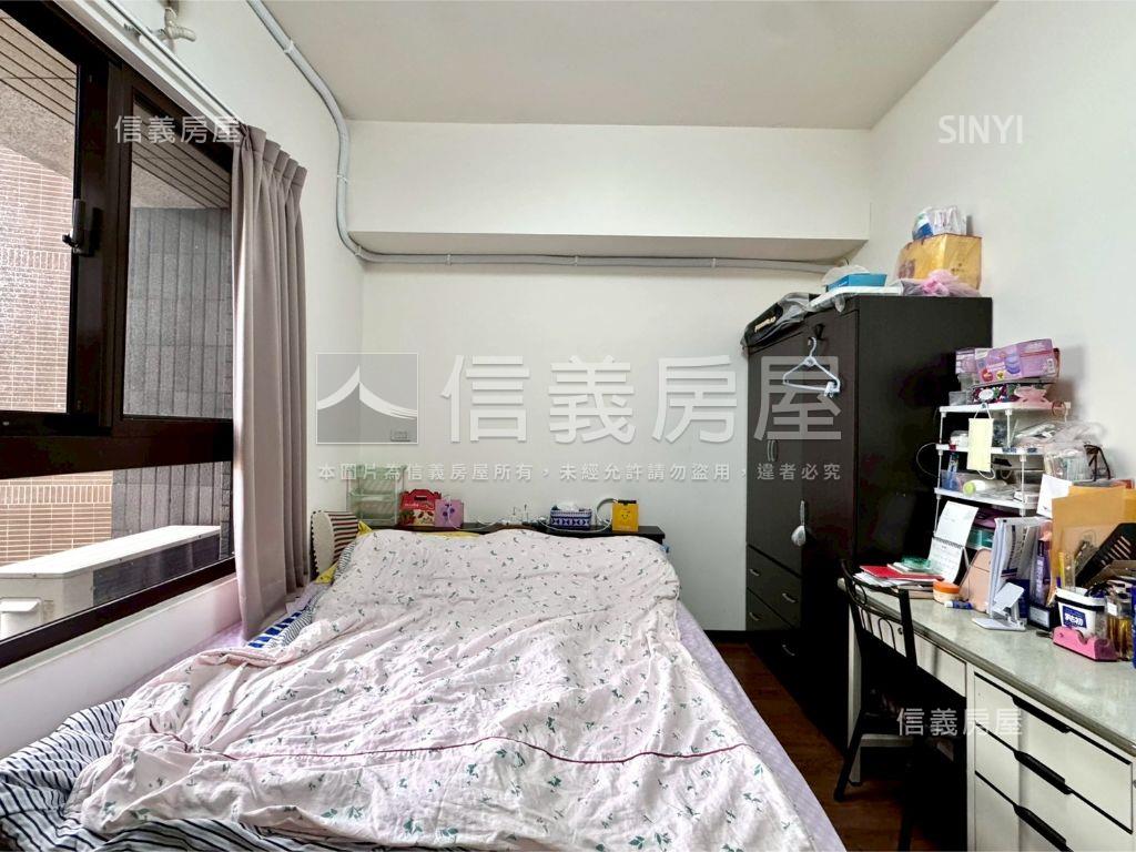 夯⭐輕屋齡低總價兩房車位房屋室內格局與周邊環境