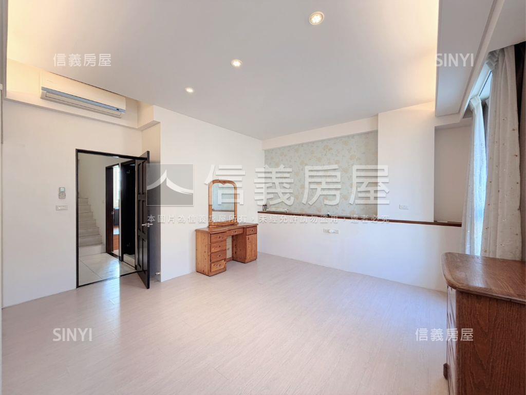 誠總建設｜近弘文雙車別墅房屋室內格局與周邊環境