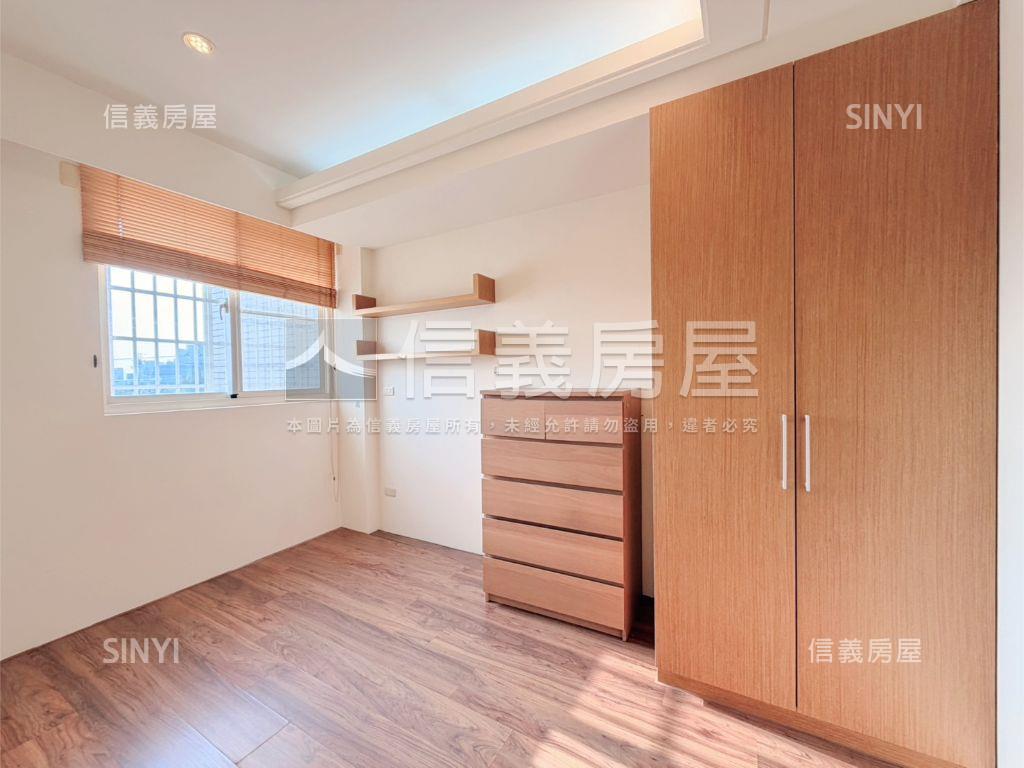 誠總建設｜近弘文雙車別墅房屋室內格局與周邊環境