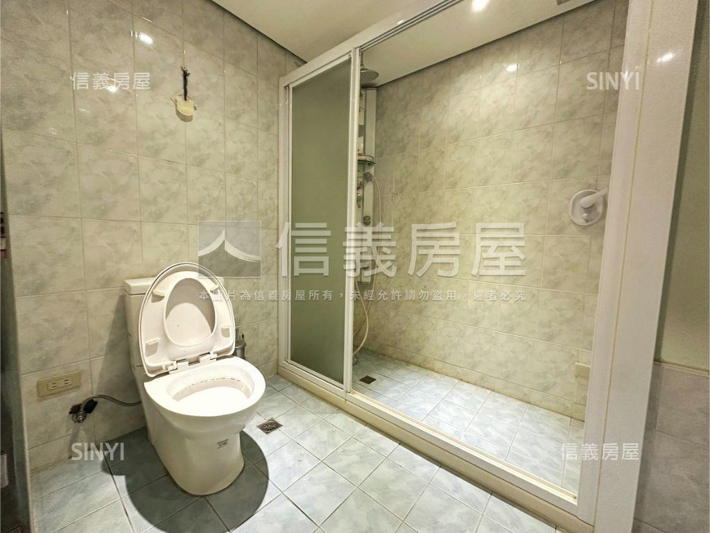 六合家園雙門牌樓中樓房屋室內格局與周邊環境