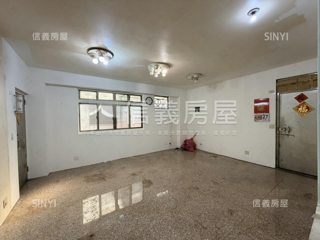 長壽街公寓二樓房屋室內格局與周邊環境