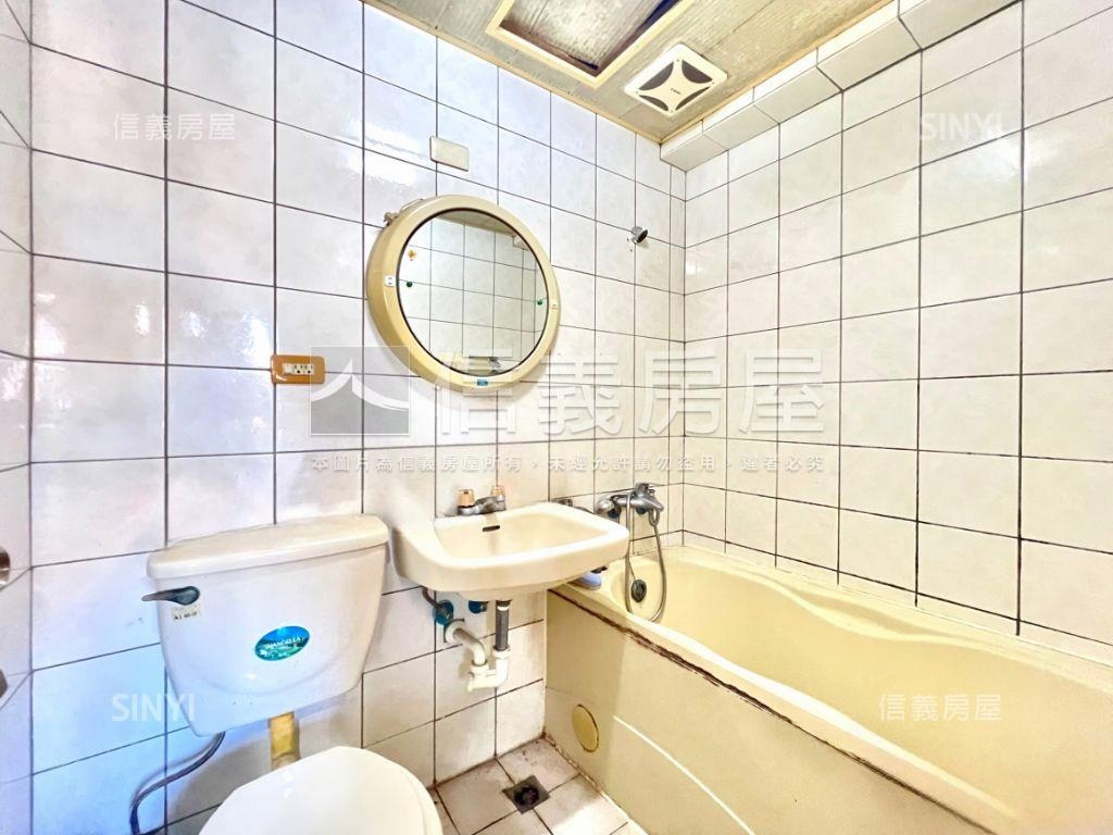晴朗大林三房平車日子房屋室內格局與周邊環境