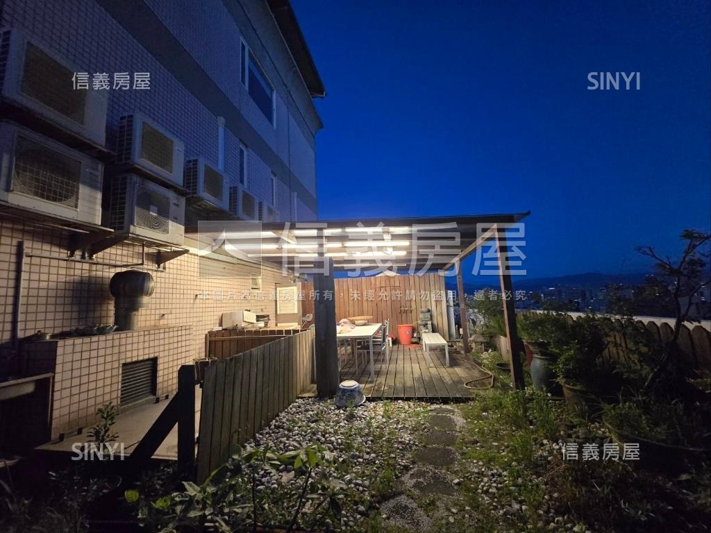 富豪天下景觀露臺佰坪大戶房屋室內格局與周邊環境
