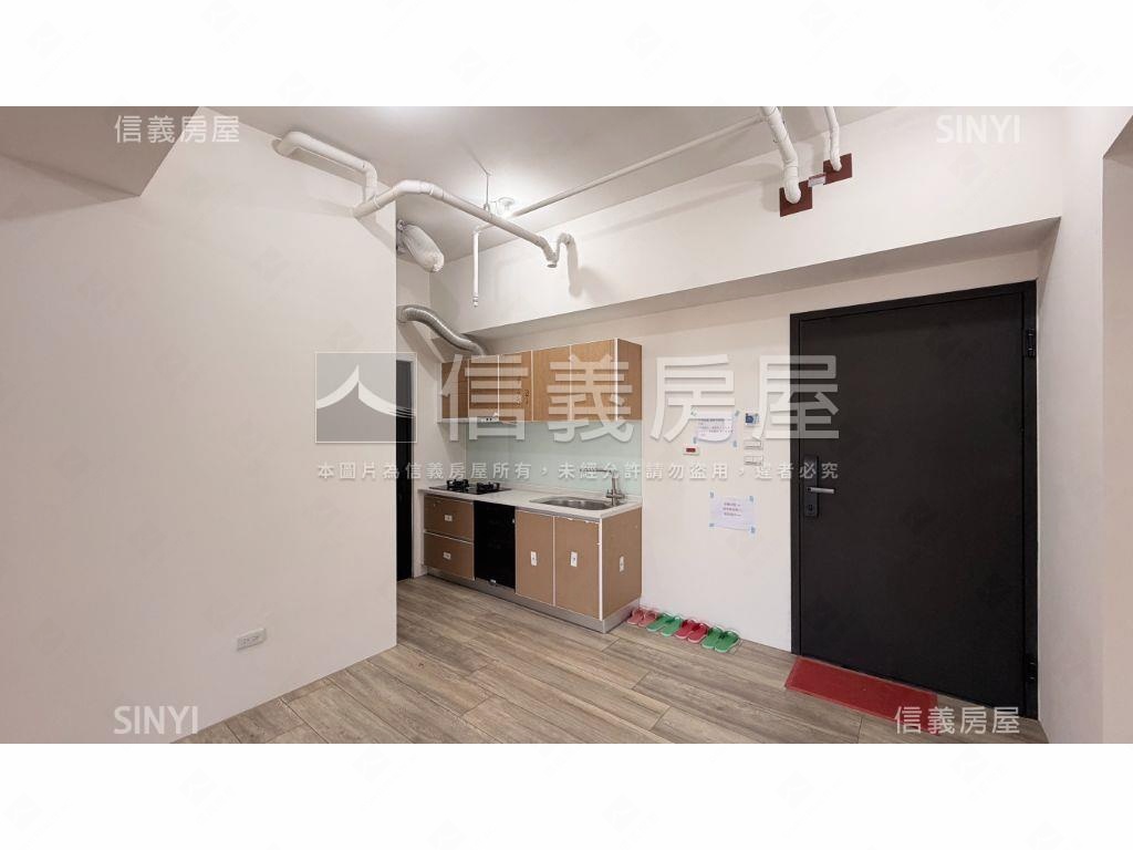 綠雅圖次頂樓視野戶兩房房屋室內格局與周邊環境