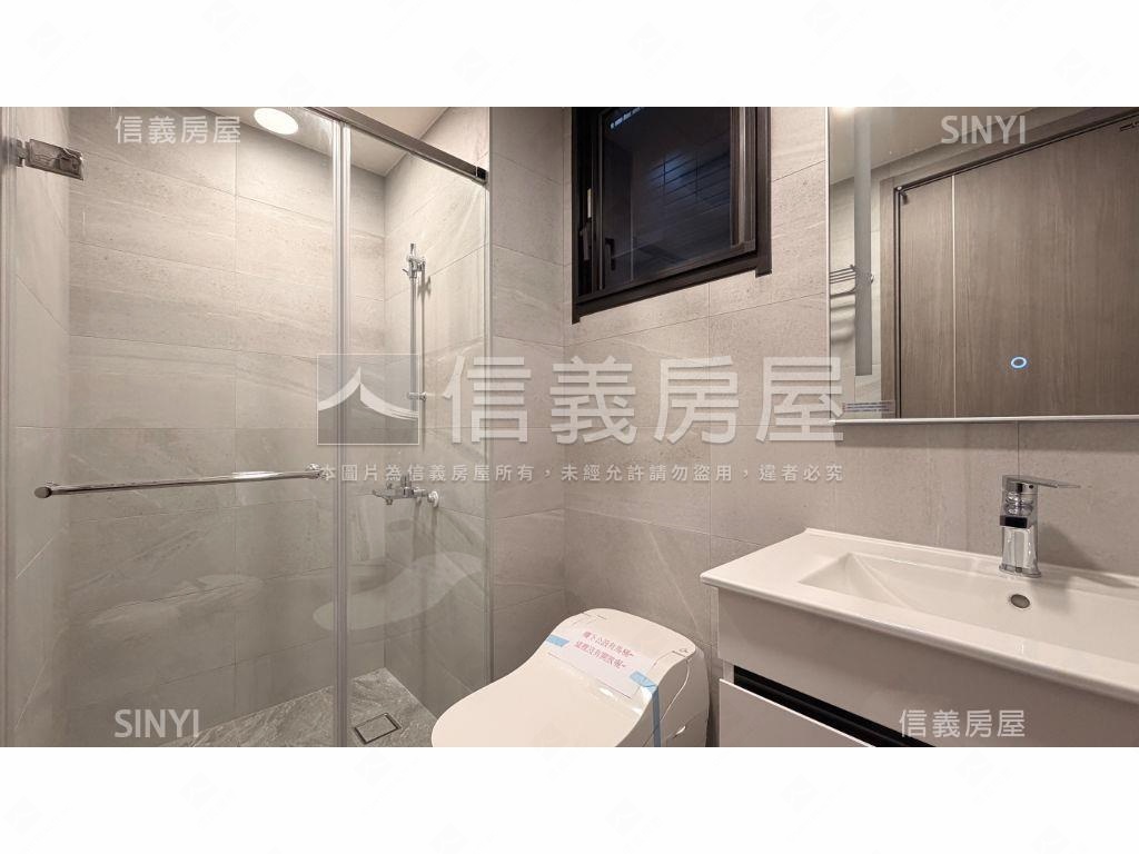 綠雅圖次頂樓視野戶兩房房屋室內格局與周邊環境