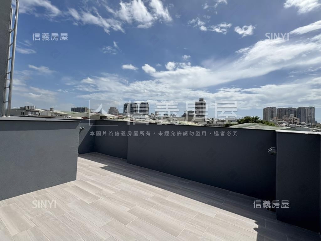 藏筑市中心大地坪電梯車墅房屋室內格局與周邊環境